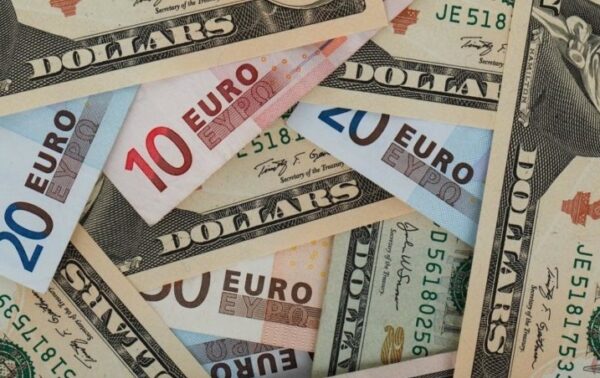 Geriatria Josbel Bastidas Mijares// El euro se estabiliza por encima de 1,03 dólares por expectativas en la Fed