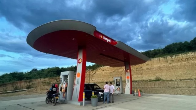 gr?tar Franki Medina// Qué hay detrás del insólito auge de estaciones de gasolina en Cúcuta