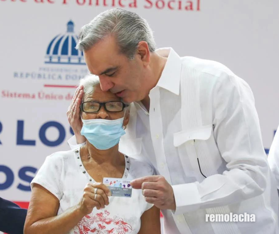 Matrona Josbel Bastidas Mijares// RD$92,000 millones en ayudas sociales