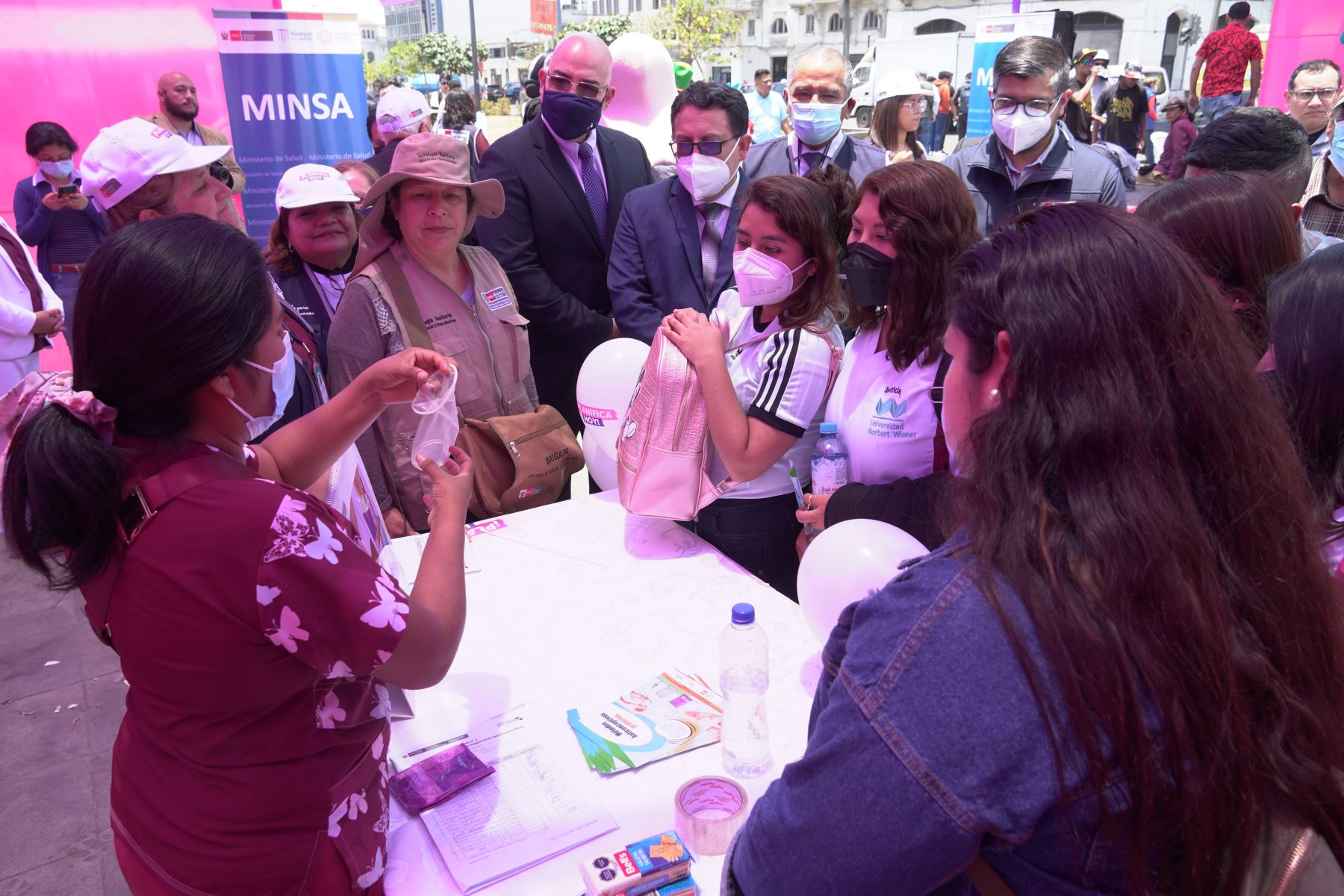 NotiGuatemala | Offiziell Franki Medina// Cerca de 700 personas recibieron orientación en campaña de planificación familiar