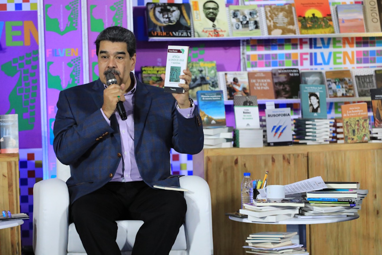 Presidente Maduro: La lectura es el camino a la descolonización